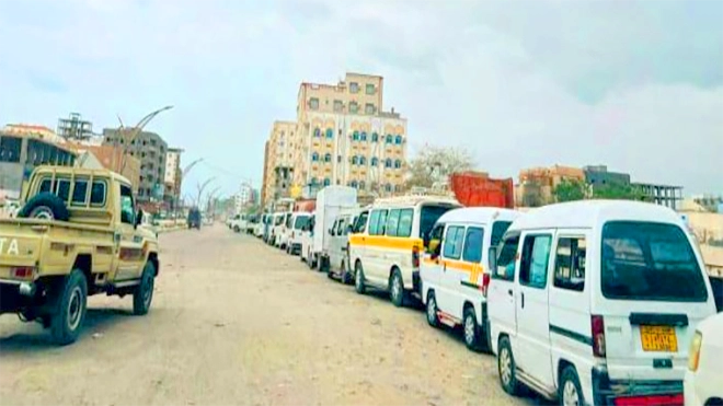 ​أزمة الغاز تشل المواصلات في عدن